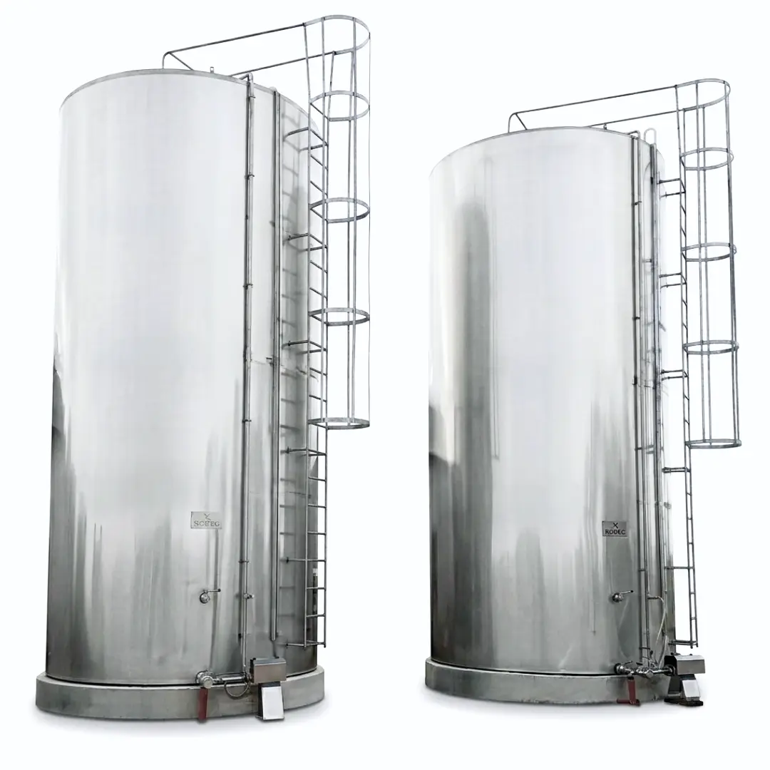 Silos verticales de acero inoxidable RODEG para almacenamiento de leche