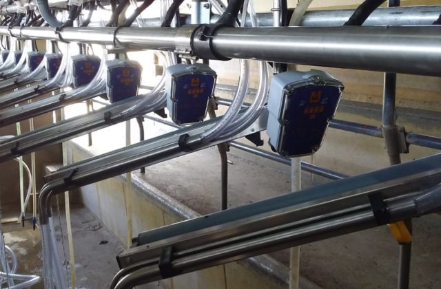 Instalación de 10 Brazos de Posicionamientos con Extractores en Falicia (Santa Fe)